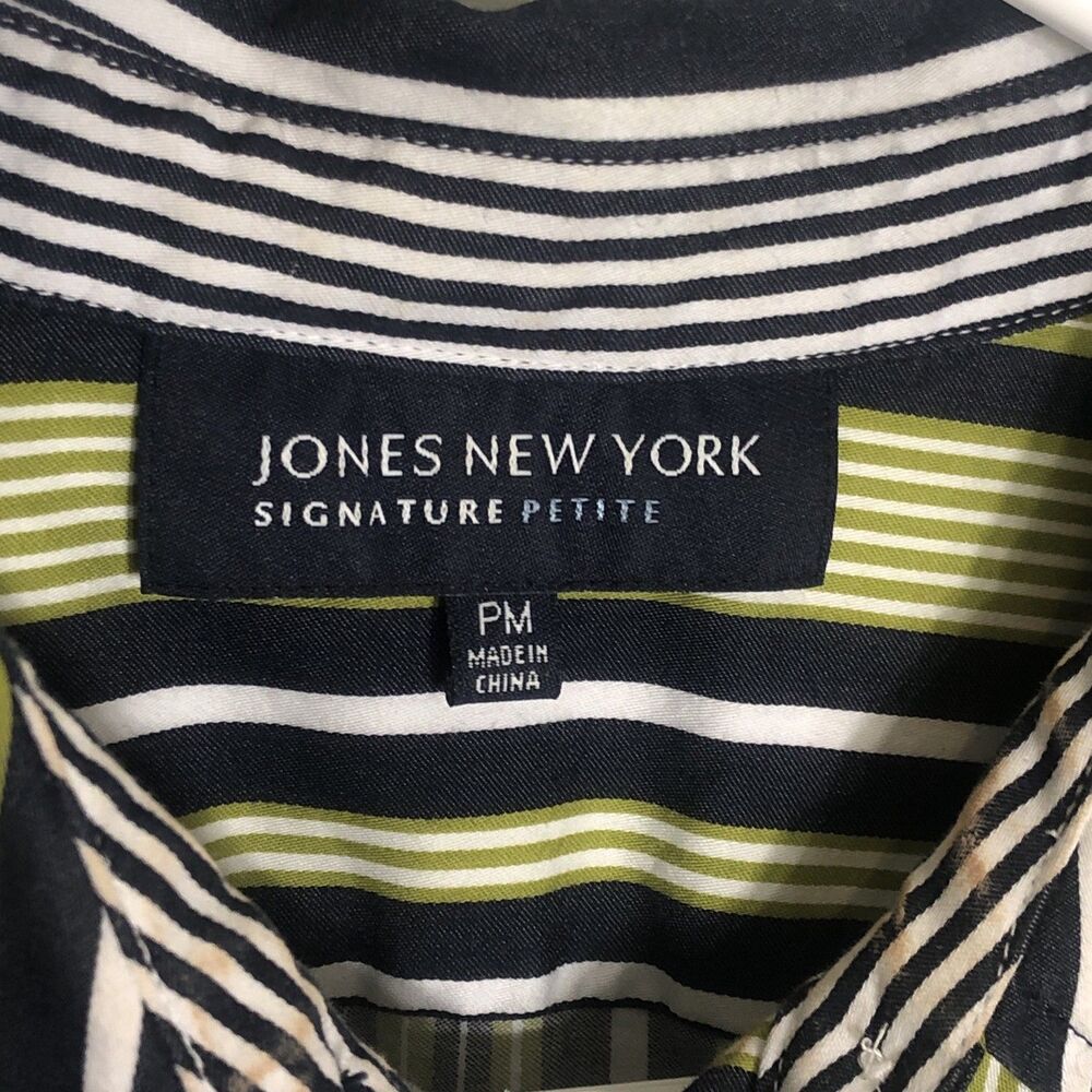 Jones New York Signature Blouse Petite Medium 100% Cotton Striped Button Up Top - Picture 3 of 4